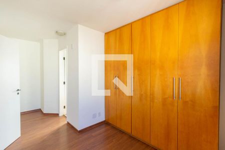 Apartamento para alugar com 168m², 3 quartos e 3 vagas Apartamento para alugar com 168m², 3 quartos e 3 vagasSuíte 2