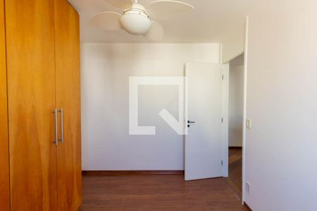 Apartamento para alugar com 168m², 3 quartos e 3 vagas Apartamento para alugar com 168m², 3 quartos e 3 vagasQuarto