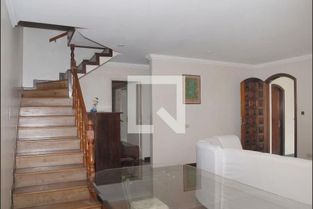 Sala de casa para alugar com 4 quartos, 80m² em Horto Florestal, São Paulo