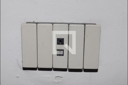 Sala de casa para alugar com 4 quartos, 80m² em Horto Florestal, São Paulo