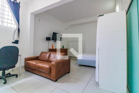 Sala  de kitnet/studio para alugar com 1 quarto, 50m² em Mirandópolis, São Paulo