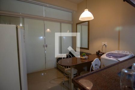 Sala de kitnet/studio para alugar com 1 quarto, 28m² em Copacabana, Rio de Janeiro