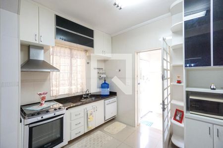 Casa para alugar com 150m², 3 quartos e 6 vagasCozinha