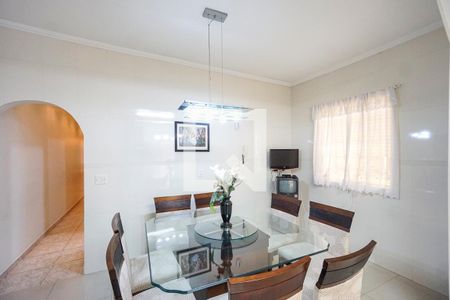 Casa para alugar com 150m², 3 quartos e 6 vagasCozinha