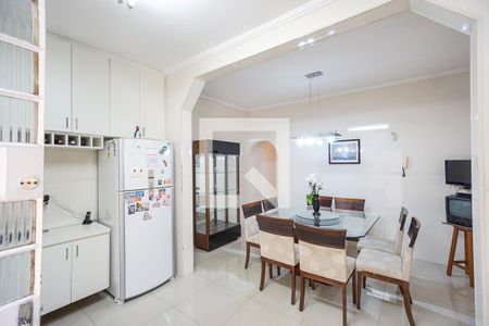 Casa para alugar com 150m², 3 quartos e 6 vagasCozinha