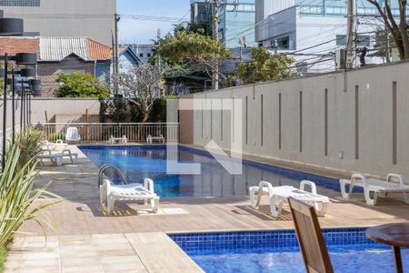 Apartamento à venda com 58m², 2 quartos e 2 vagasÁrea comum - Piscina