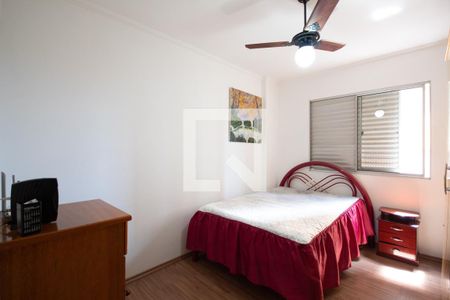 Quarto 1 de apartamento para alugar com 2 quartos, 64m² em Jaguaribe, Osasco