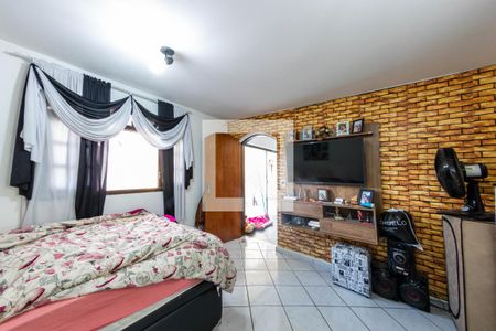 Casa à venda com 400m², 6 quartos e 4 vagasQuarto 