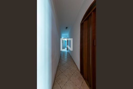 Corredor de casa à venda com 6 quartos, 400m² em Vila Bancária, São Paulo