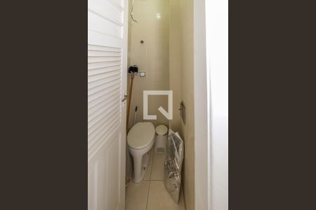 Apartamento à venda com 80m², 2 quartos e 1 vagaBanheiro de serviço