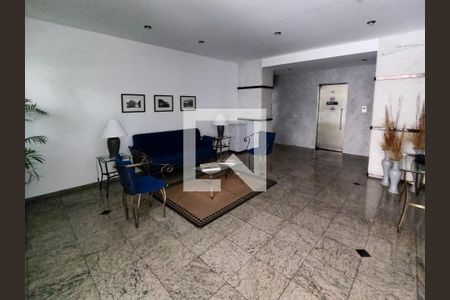 Apartamento à venda com 80m², 2 quartos e 1 vagaFachada e portaria