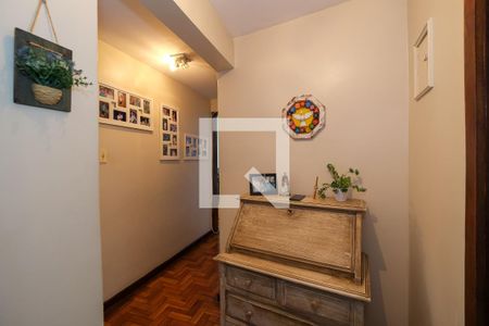 Apartamento à venda com 80m², 2 quartos e 1 vagaCorredor