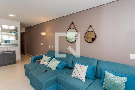 Sala de casa à venda com 4 quartos, 290m² em Parque São Domingos, São Paulo