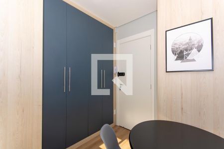 Sala - Armário de kitnet/studio para alugar com 1 quarto, 22m² em Mossunguê, Curitiba