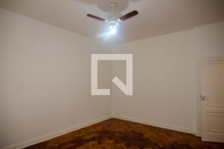 Apartamento à venda com 127m², 3 quartos e 1 vagaQuarto 2