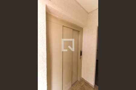 Apartamento para alugar com 42m², 2 quartos e sem vagaElevador