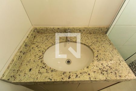 Apartamento para alugar com 42m², 2 quartos e sem vagaBanheiro