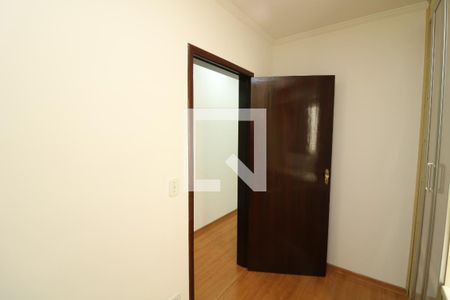 Casa à venda com 107m², 3 quartos e 2 vagasQuarto 2