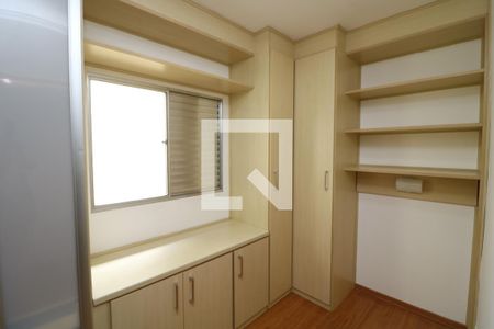 Casa à venda com 107m², 3 quartos e 2 vagasQuarto 2