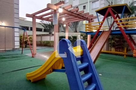 Apartamento à venda com 45m², 2 quartos e sem vagaÁrea comum - Playground