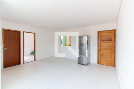 Sala e Cozinha de apartamento para alugar com 2 quartos, 40m² em Vila Santa Isabel, São Paulo
