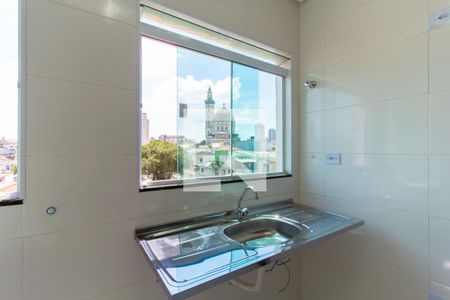 Sala e Cozinha de apartamento para alugar com 2 quartos, 40m² em Vila Santa Isabel, São Paulo
