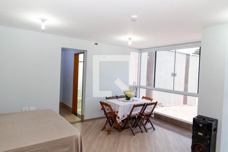 Studio para alugar com 36m², 1 quarto e 1 vaga Studio para alugar com 36m², 1 quarto e 1 vagaSala/Quarto