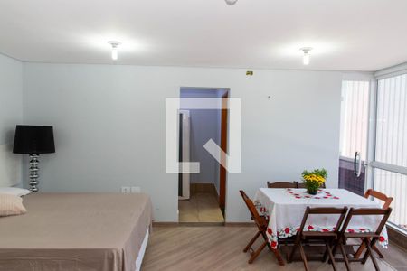 Studio para alugar com 36m², 1 quarto e 1 vaga Studio para alugar com 36m², 1 quarto e 1 vagaSala/Quarto