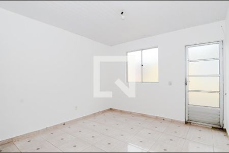Sala de casa de condomínio para alugar com 2 quartos, 45m² em Vila Nova Bonsucesso, Guarulhos
