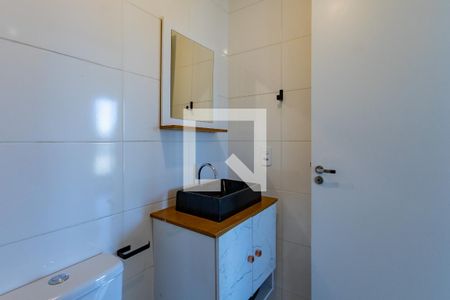 Banheiro Social de apartamento para alugar com 2 quartos, 40m² em Jardim Prudência, São Paulo