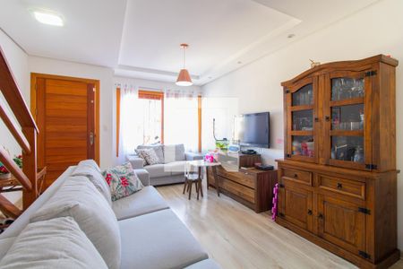 Sala de casa à venda com 3 quartos, 165m² em Guarujá, Porto Alegre