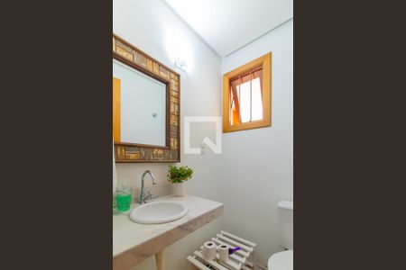 Lavabo de casa à venda com 3 quartos, 165m² em Guarujá, Porto Alegre
