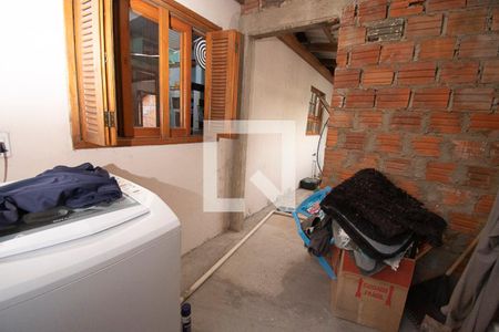 Casa à venda com 64m², 2 quartos e 2 vagas Casa à venda com 64m², 2 quartos e 2 vagasárea fundos/lavanderia