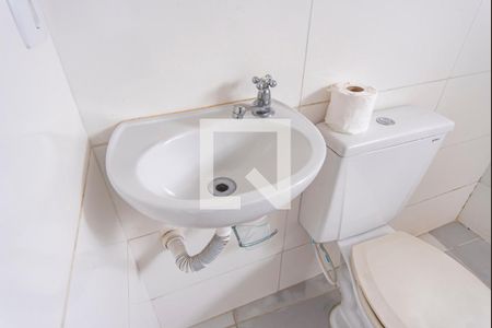 Pia  de kitnet/studio para alugar com 1 quarto, 30m² em Vila Suíça, Santo André