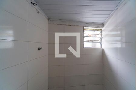 Banheiro  de kitnet/studio para alugar com 1 quarto, 30m² em Vila Suíça, Santo André