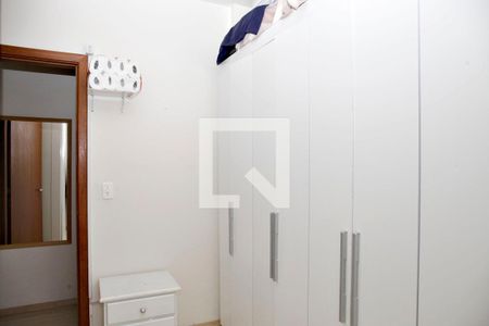 Apartamento à venda com 82m², 3 quartos e 2 vagasQuarto 3
