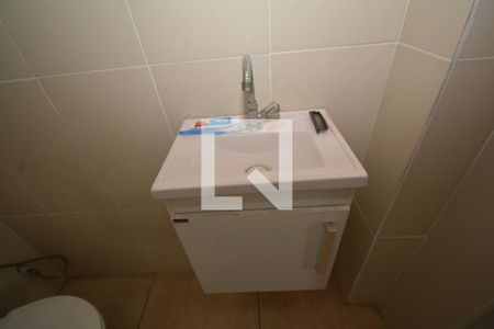 Apartamento para alugar com 70m², 2 quartos e sem vagaBanheiro da Suíte