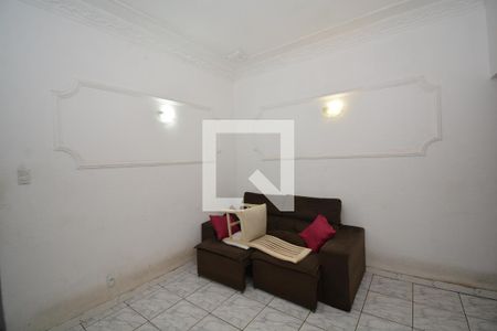 Sala de Estar de apartamento para alugar com 2 quartos, 70m² em Cordovil, Rio de Janeiro