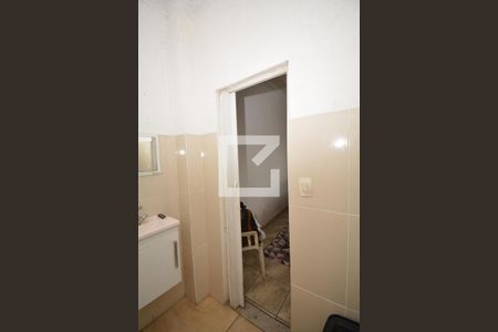 Apartamento para alugar com 70m², 2 quartos e sem vagaBanheiro da Suíte