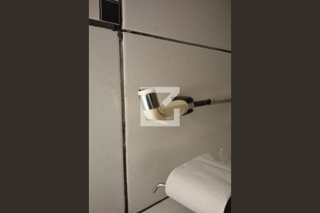 Apartamento para alugar com 70m², 2 quartos e sem vagaBanheiro de Serviço