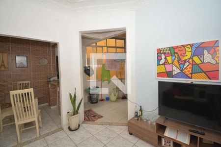 Sala de Estar de apartamento para alugar com 2 quartos, 70m² em Cordovil, Rio de Janeiro