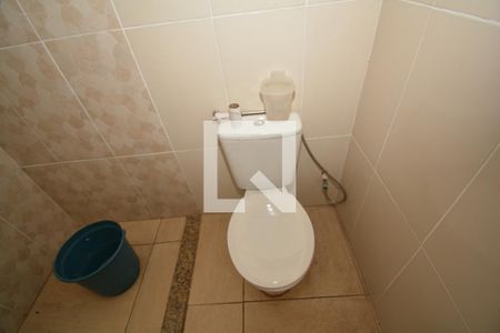 Apartamento para alugar com 70m², 2 quartos e sem vagaBanheiro da Suíte