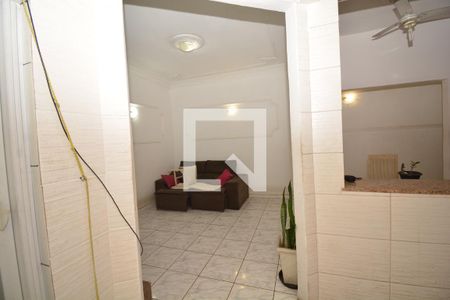 Apartamento para alugar com 70m², 2 quartos e sem vagaÁrea de Serviço