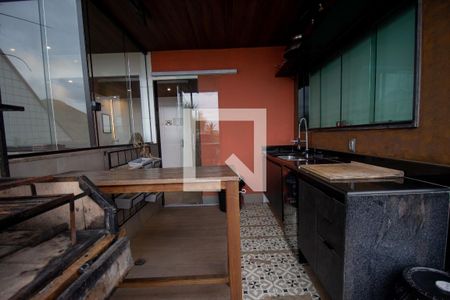 Apartamento à venda com 220m², 3 quartos e 2 vagasVaranda da Cobertura