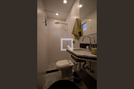 Apartamento à venda com 220m², 3 quartos e 2 vagasBanheiro da Suíte 2