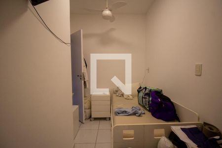 Apartamento à venda com 220m², 3 quartos e 2 vagasQuarto de Serviço