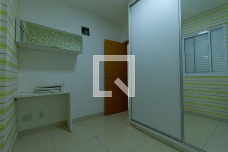 Apartamento para alugar com 105m², 3 quartos e 2 vagasQuarto