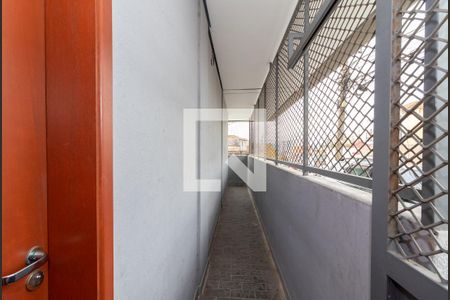 Casa para alugar com 63m², 2 quartos e sem vaga Casa para alugar com 63m², 2 quartos e sem vagaCorredor Lateral