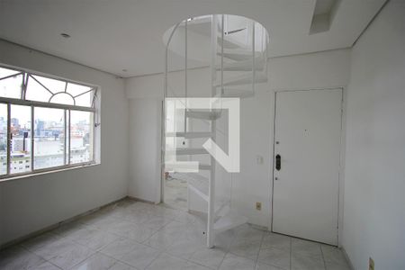 Sala de apartamento para alugar com 2 quartos, 90m² em Floresta, Belo Horizonte
