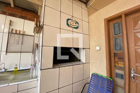 Casa à venda com 120m², 2 quartos e 2 vagasChurrasqueira